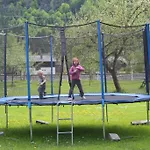 奥索农场假期酒店 公寓 *